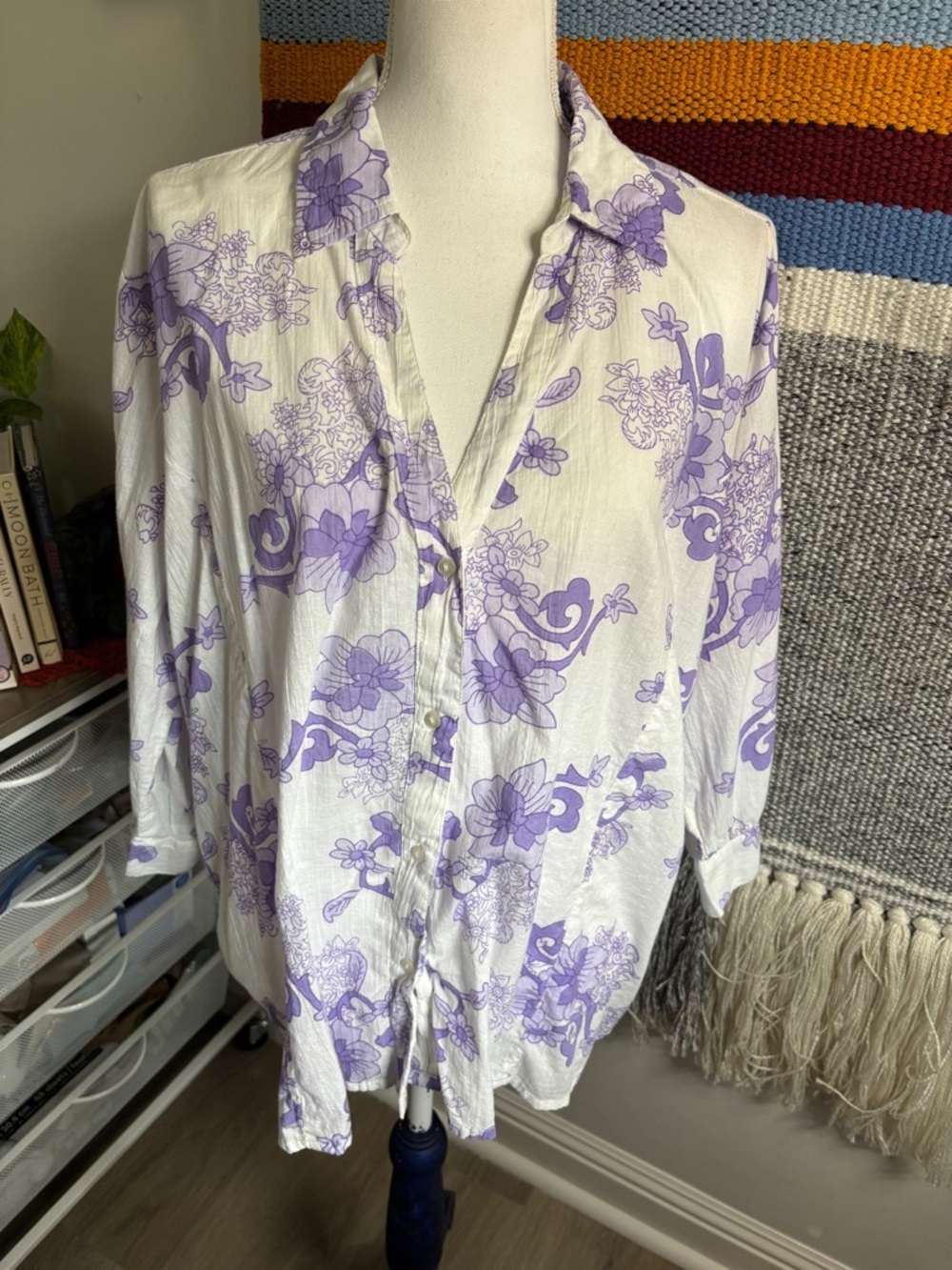 Lavender Cotton Floral Button-Up Blouse - Women's